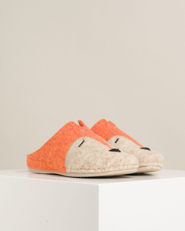 Ženske sobne papuče Lisica - Naranđasta 9 Ženske sobne papuče Lisica - Naranđasta